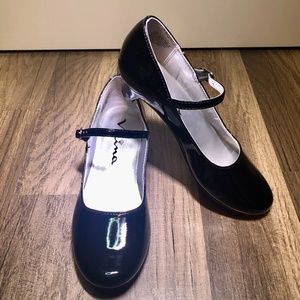 Nina 'Seeley' Mary Janes Girls 13.5 w/Kitten Heel